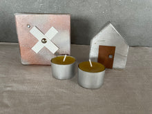 Load image into Gallery viewer, Beeswax Tealight Candles
