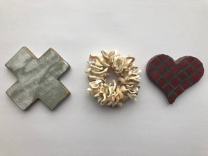 Hugs & Kisses - wood & shells